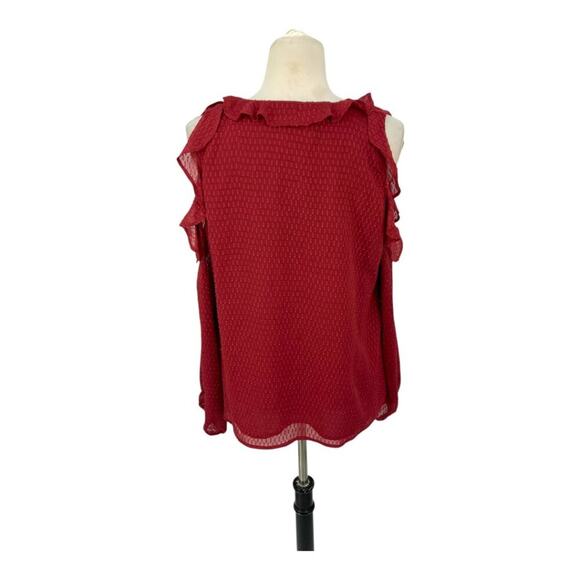 CeCe Ruffled Cold Shoulder Clip Dot Blouse Red Size Large NWOT $89 MSRP - Picture 8 of 8